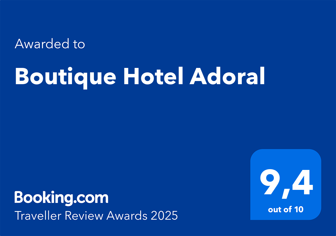 Booking review award 2025